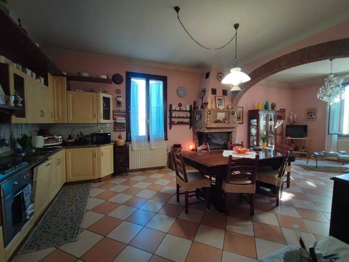 Casa con 6 locali in vendita in Centro, Casalmaggiore