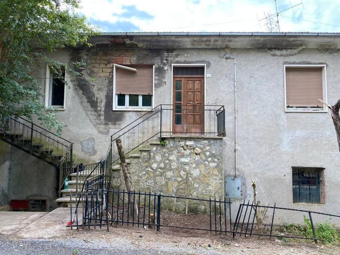 Casa trilocale in vendita in Località Case Sparse Colli, Ferentillo