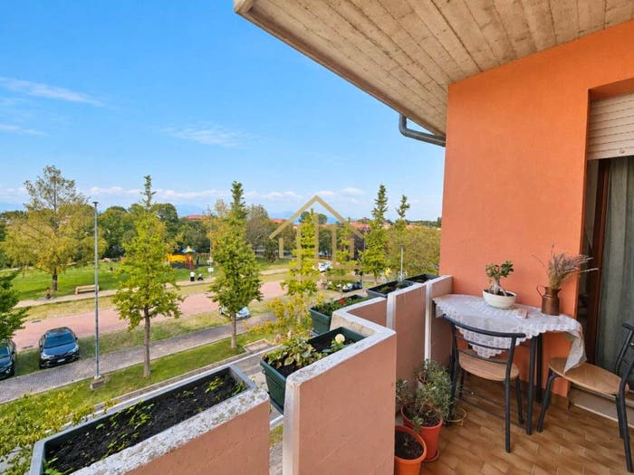Appartamento quadrilocale in vendita in VIA LARIO, Centro, Sirmione