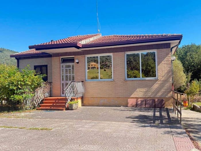 Casa quadrilocale in vendita in Via Fontana Santo Stefano, Alatri