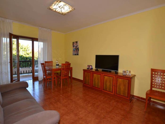 Appartamento quadrilocale in vendita in Via Palombara Sabina, Cecchina, Albano Laziale
