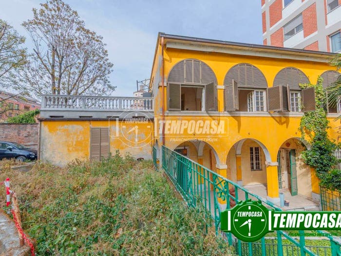 Casa con 5 locali in vendita in Via Pietro Giordani A, Pubblico Passeggio, Piacenza