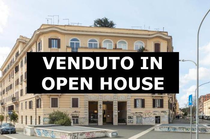 Appartamento trilocale in vendita in Via La Spezia, San Giovanni, Roma