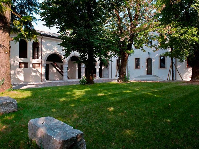 Casa monolocale in vendita in Piazza Gian Battista Ferrario, Costermano, Costermano sul Garda