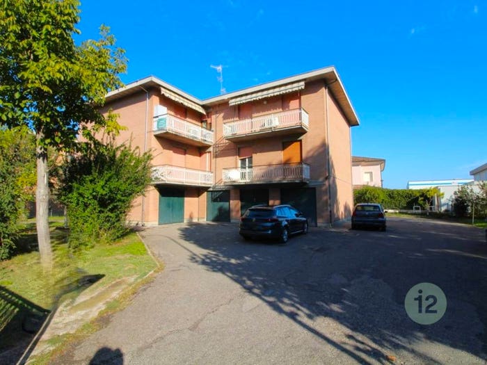Appartamento trilocale in vendita in Via Giuseppe Verdi, Centro, Rio Saliceto