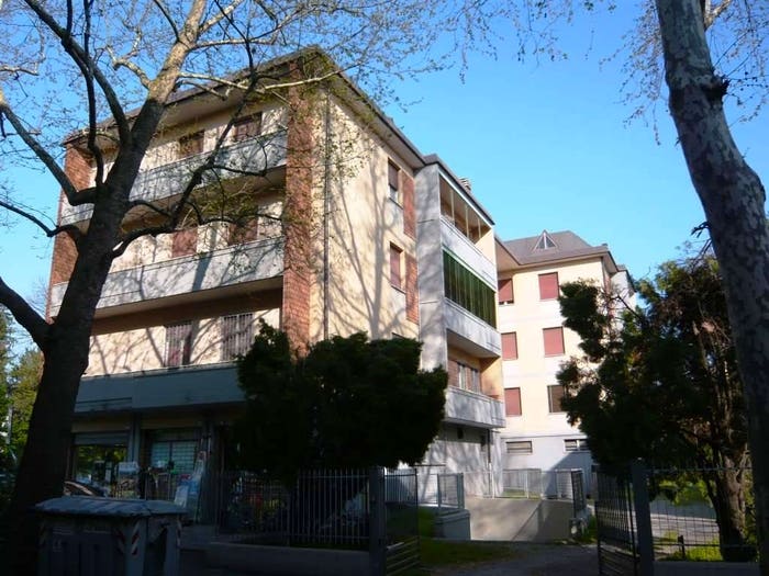 Appartamento quadrilocale in vendita in Strada Formigina, Villaggio Giardino, Modena