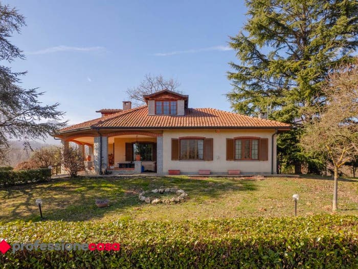 Casa con 6 locali in vendita in Regione Maritani, Piossasco