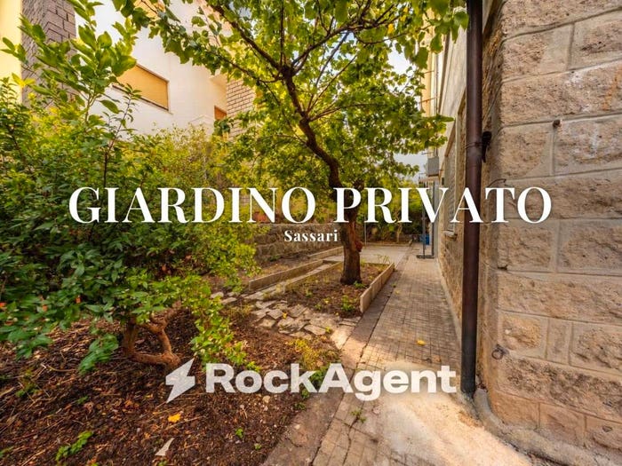 Appartamento quadrilocale in vendita in Via Michele Abozzi, Luna e Sole Prunizzedda, Sassari