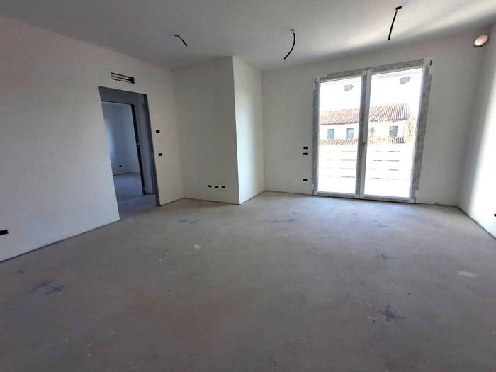 Appartamento trilocale in vendita in Viale Antonio Caccianiga, Centro, Maserada sul Piave