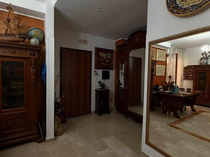 Appartamento con 5 locali in vendita in Via Torrazzo, Catanzaro Lido, Catanzaro