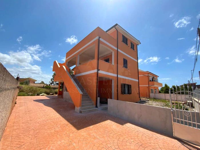 Casa trilocale in vendita in Via Legnano, Nuova Florida, Ardea