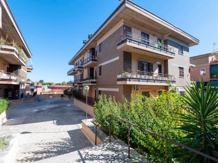 Appartamento quadrilocale in vendita in Via Goffredo Spinedi, Cappuccini San Matteo Sperduti, Monterotondo