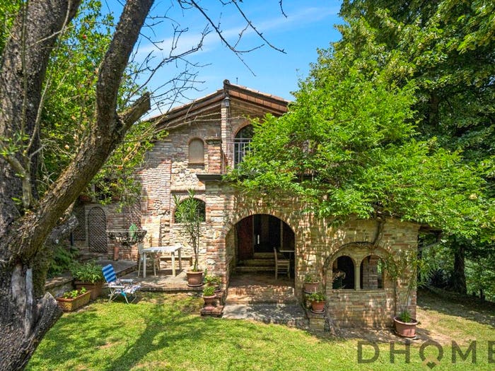 Appartamento con 5 locali in vendita in Castell'Arquato PC Italia, Centro, Castell'Arquato