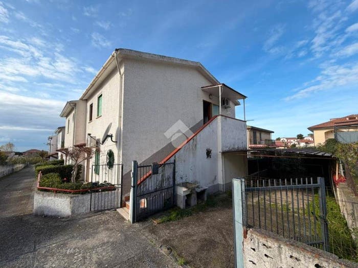Appartamento trilocale in vendita in VI Traversa Via Alcide De Gasperi, Sangineto Lido, Sangineto