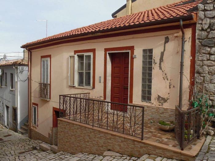 Casa quadrilocale in vendita in Via Sotto Chiesa, Sant'Andrea di Conza