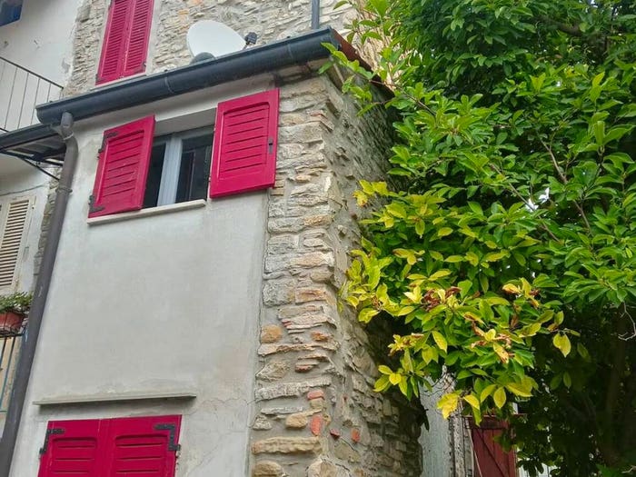 Casa quadrilocale in vendita in Via Giordani, Nibbiano, Alta Val Tidone