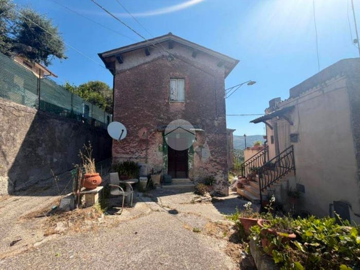 Appartamento trilocale in vendita in Via delle azalee, Centro, Montelibretti