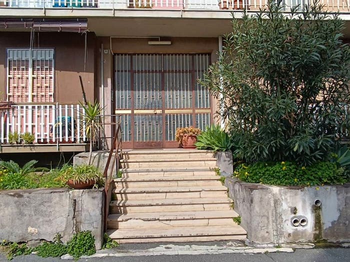 Appartamento con 5 locali in vendita in Via Maggio, Rapisardi, Catania