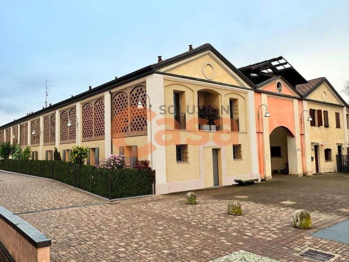 Appartamento trilocale in vendita in Via Roma, Centro, Pontenure