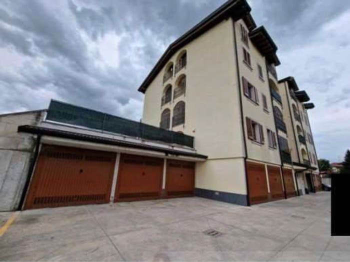 Appartamento trilocale in vendita in San Zenone al Lambro