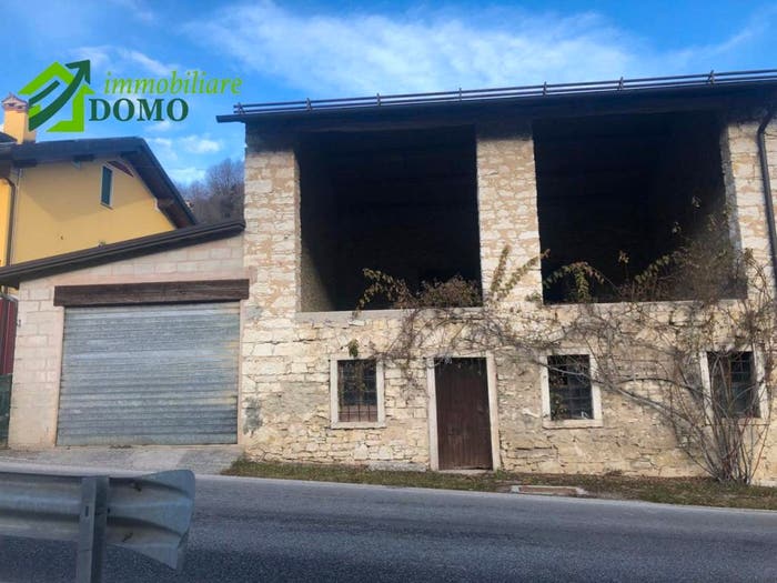 Casa trilocale in vendita in Via Pernechele, Santa Caterina, Lusiana Conco