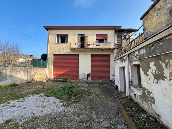 Casa quadrilocale in vendita in VIA MURE SUD SNC, Centro, Montagnana