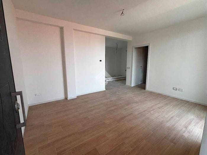 Appartamento quadrilocale in vendita in Via Lazzaretto, Cascina Amata, Cantù