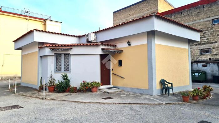 Appartamento bilocale in vendita in Via Salvo d'Acquisto, Casapulla
