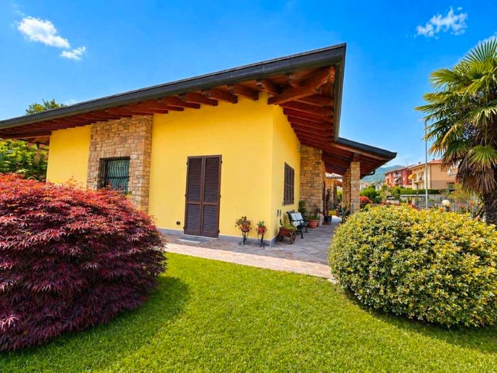 Casa con 5 locali in vendita in via COLOMBERA DI SOTTO A, Centro, Cisano Bergamasco