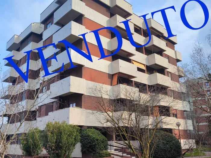 Appartamento trilocale in vendita in Via Monte Cervino, Triante, Monza