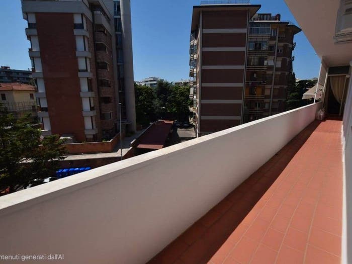 Appartamento con 5 locali in vendita in Calzabigi, Livorno