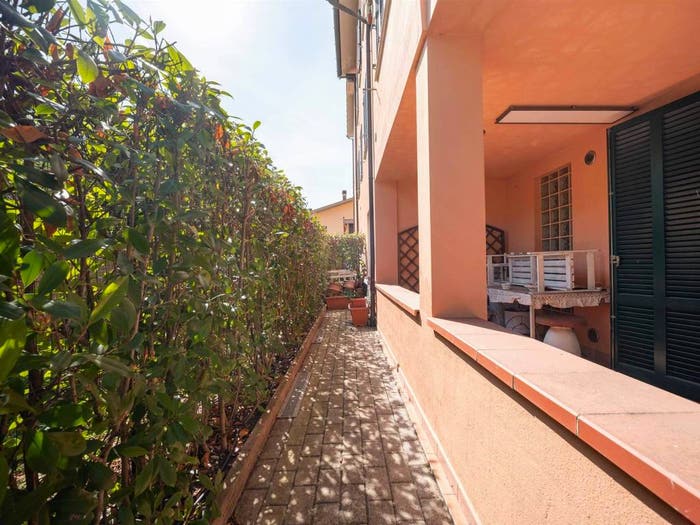 Appartamento quadrilocale in vendita in Via Baracca, Torricella, Campi Bisenzio