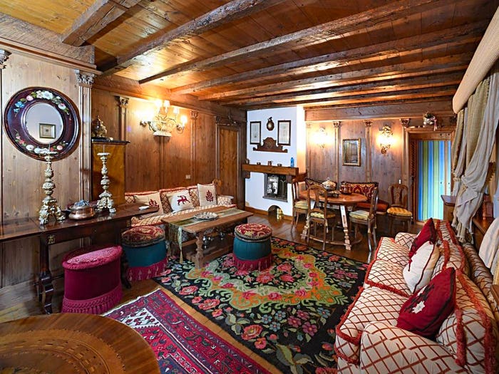 Appartamento con 5 locali in vendita in Via Val di Sotto, Cortina d'Ampezzo