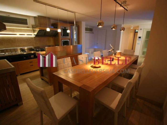 Casa con 6 locali in vendita in Lido di Camaiore, Camaiore