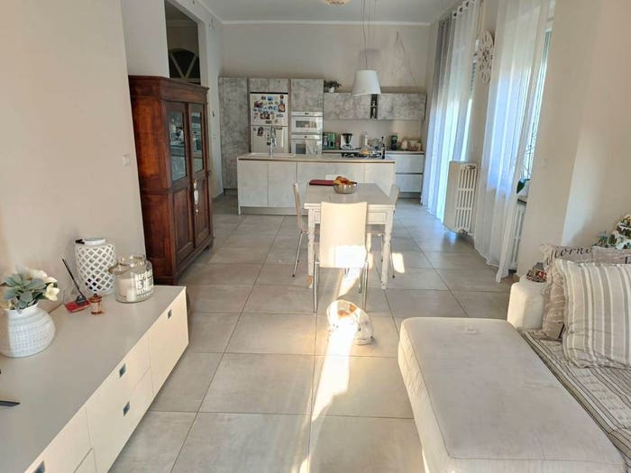 Casa con 5 locali in vendita in Via San Martino, Frassineto Po