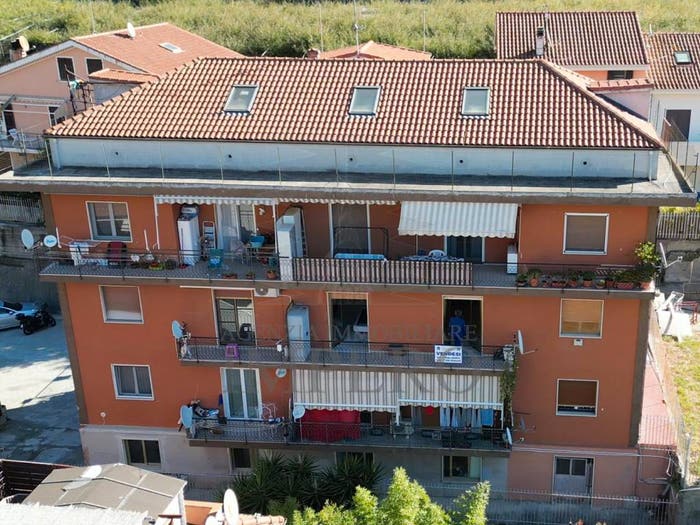 Appartamento quadrilocale in vendita in Via Tremola, Trucco Verrandi Porra, Ventimiglia