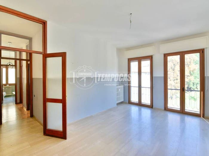 Appartamento quadrilocale in vendita in Via Dante Alighieri, Centro, Cantù