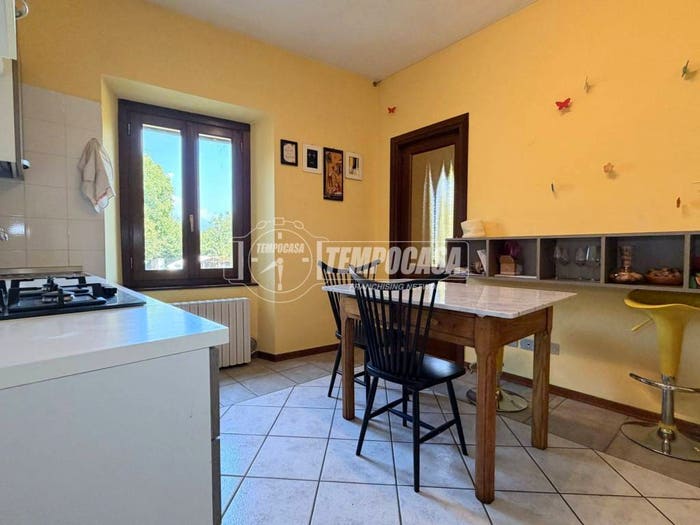 Appartamento bilocale in vendita in Via Pella Remo, Centro, Cossato