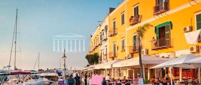 Casa in vendita in via Porto, Centro, Ischia