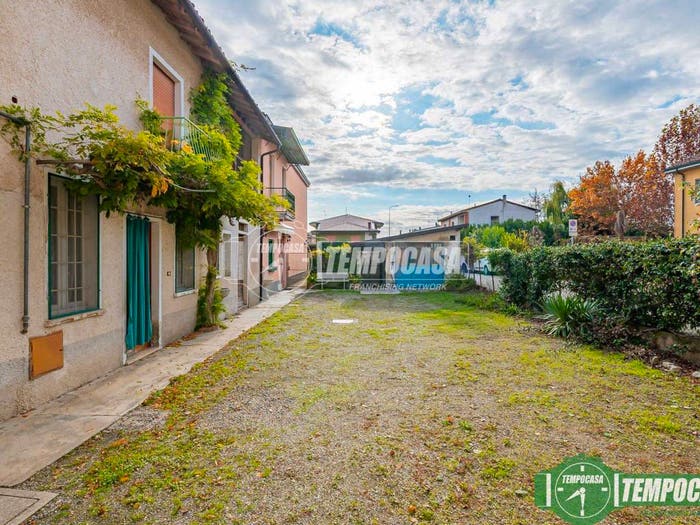Casa con 6 locali in vendita in Via Giuseppe Garibaldi, Borgo San Giovanni