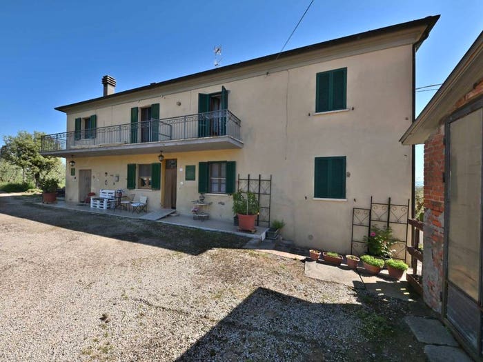 Casa con 6 locali in vendita in Via delle Vignacce, Marciano della Chiana
