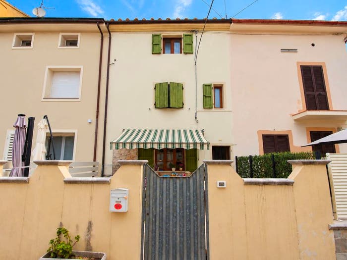 Casa quadrilocale in vendita in Via Sant'Alessandro, Vecchiano Nodica, Vecchiano