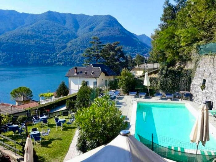 Casa con 6 locali in vendita in Via Regina Nuova, Laglio