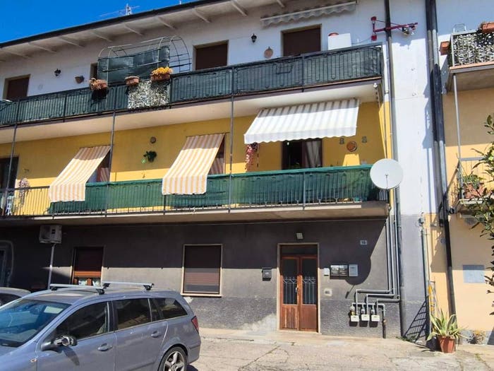Appartamento trilocale in vendita in Via Elvezia, Saltrio