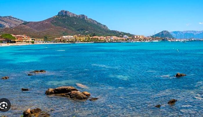 Appartamento bilocale in vendita in Golfo Aranci