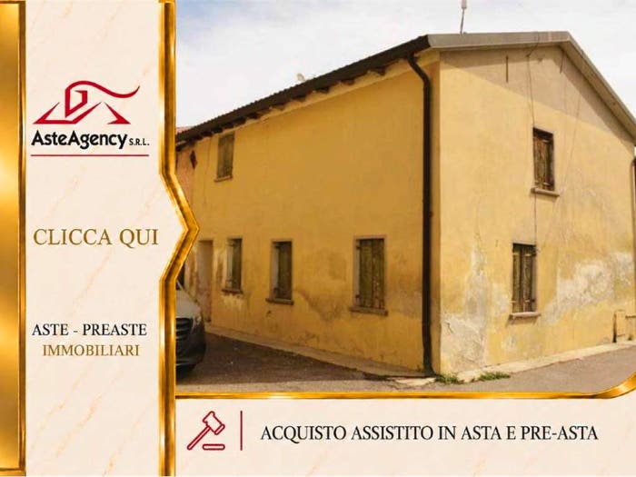 Appartamento con 6 locali in vendita in Vicolo san martino, Centro, Spresiano