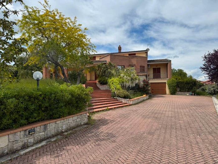 Casa con 6 locali in vendita in Contrada Colle dell'Orso, Colle dell'Orso, Campobasso