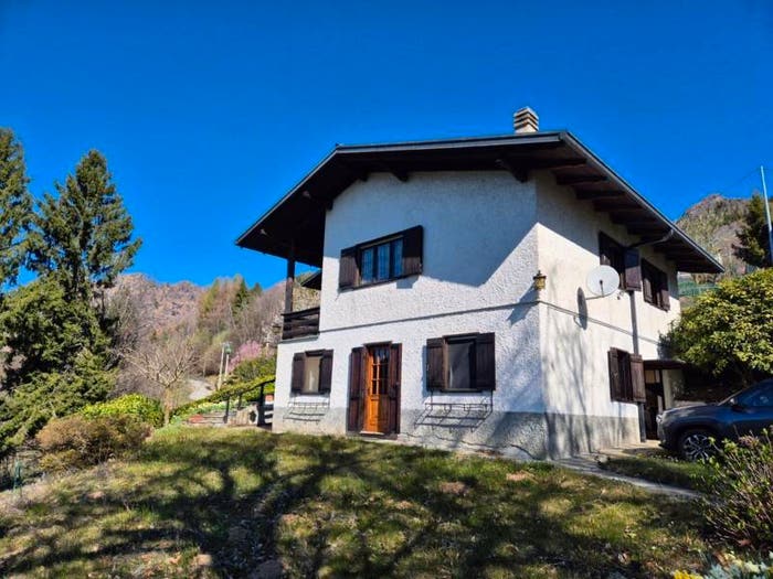 Casa quadrilocale in vendita in Via Giovanni Porta, Coggiola