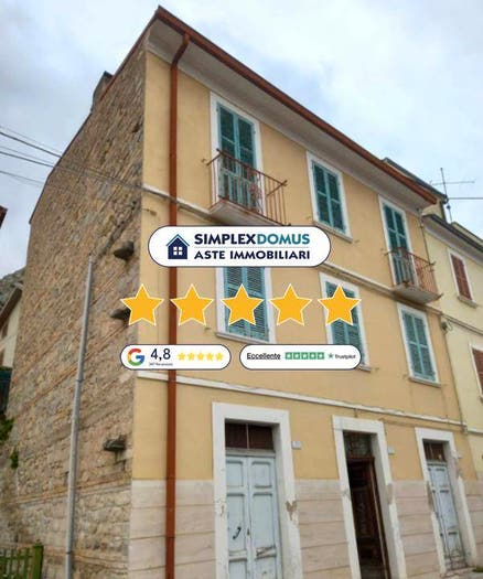 Appartamento bilocale in vendita in Via Duca degli Abruzzi, Taranta Peligna