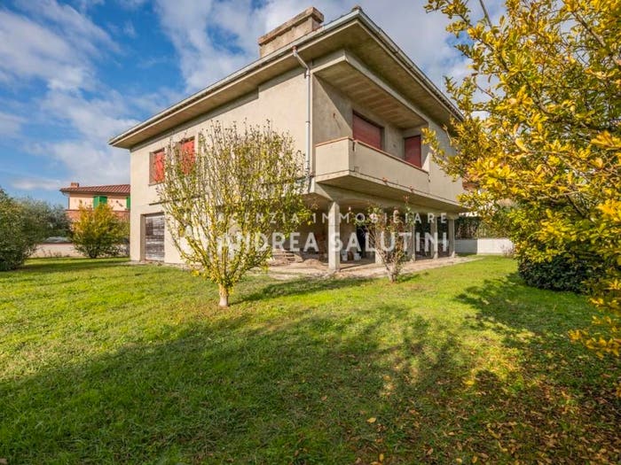 Casa con 6 locali in vendita in Via Papa Giovanni XXIII, Chiesino Allori, Calcinaia